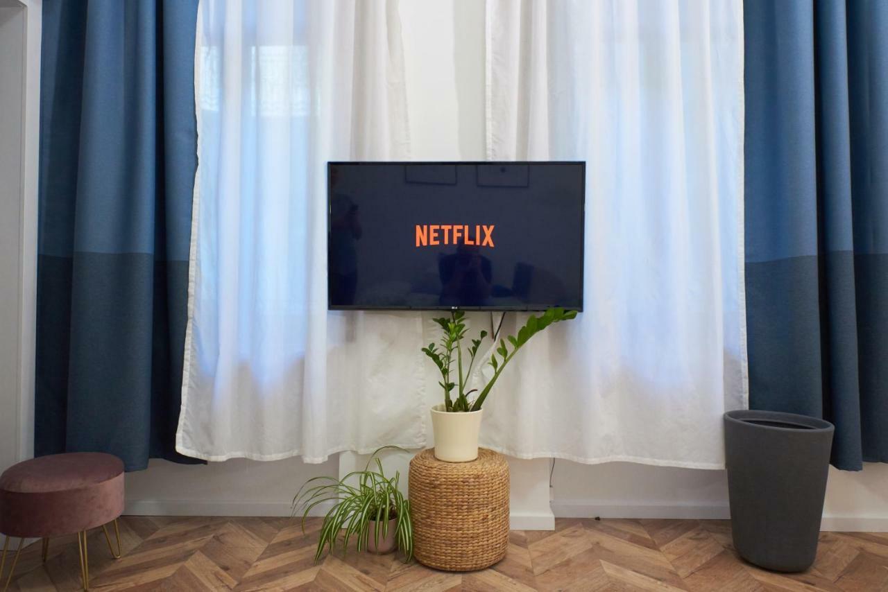 Ferienwohnung Self Check-In Cozy Stylish Flat By Vaci Street Budapest Exterior foto