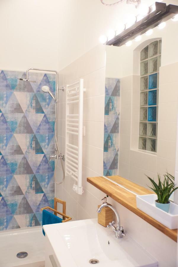 Ferienwohnung Self Check-In Cozy Stylish Flat By Vaci Street Budapest Exterior foto